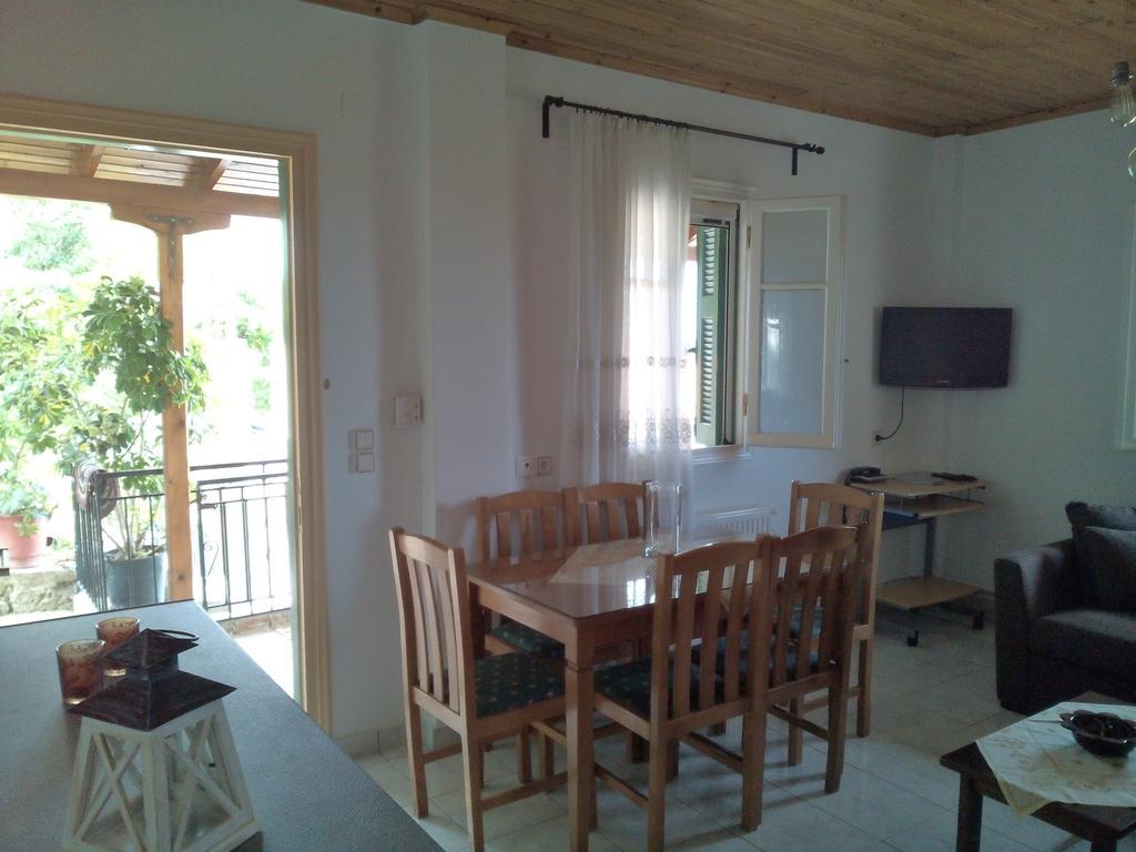 Christos House Βίλα Καρυά Δωμάτιο φωτογραφία